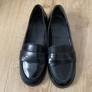 Zara Girls Leather Loafers Size 35/Size 3